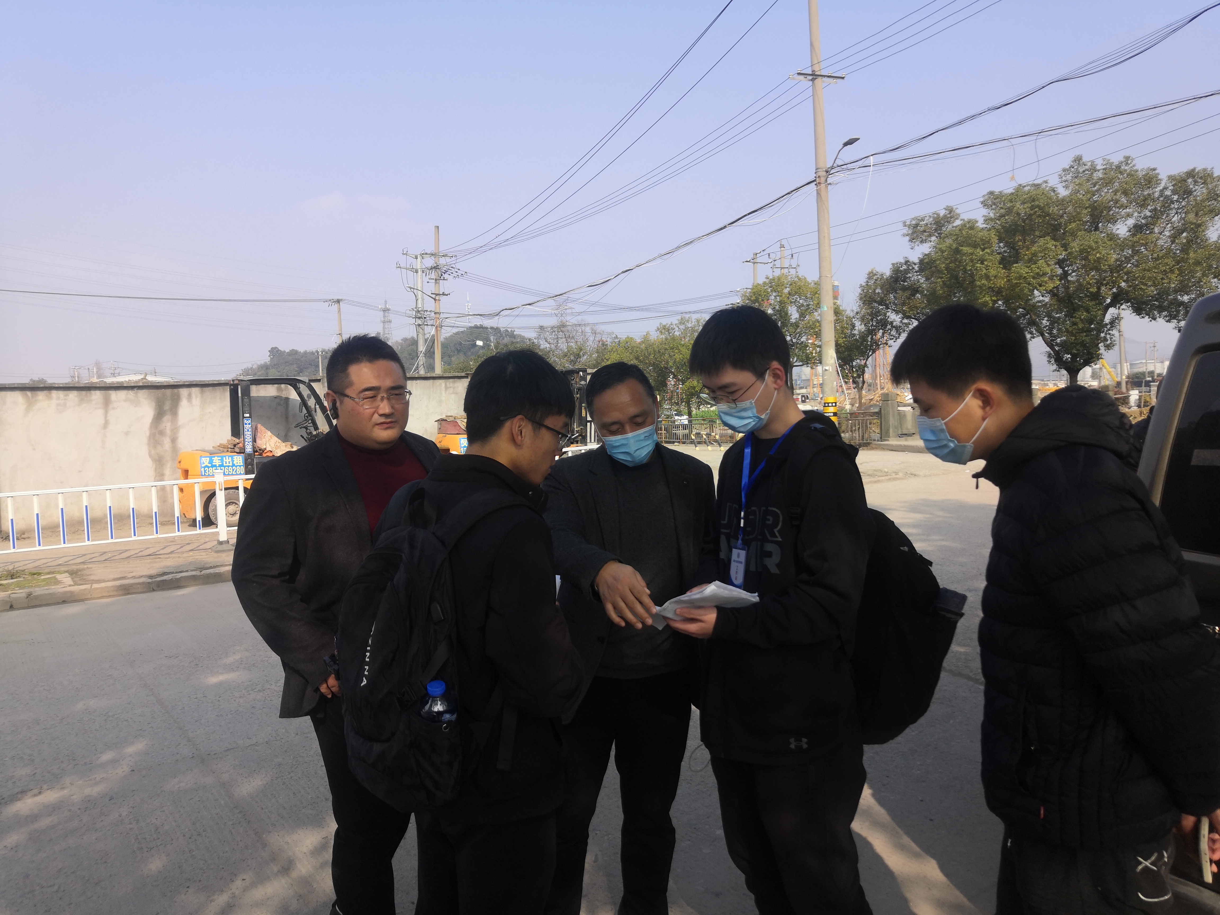 访问.jpg