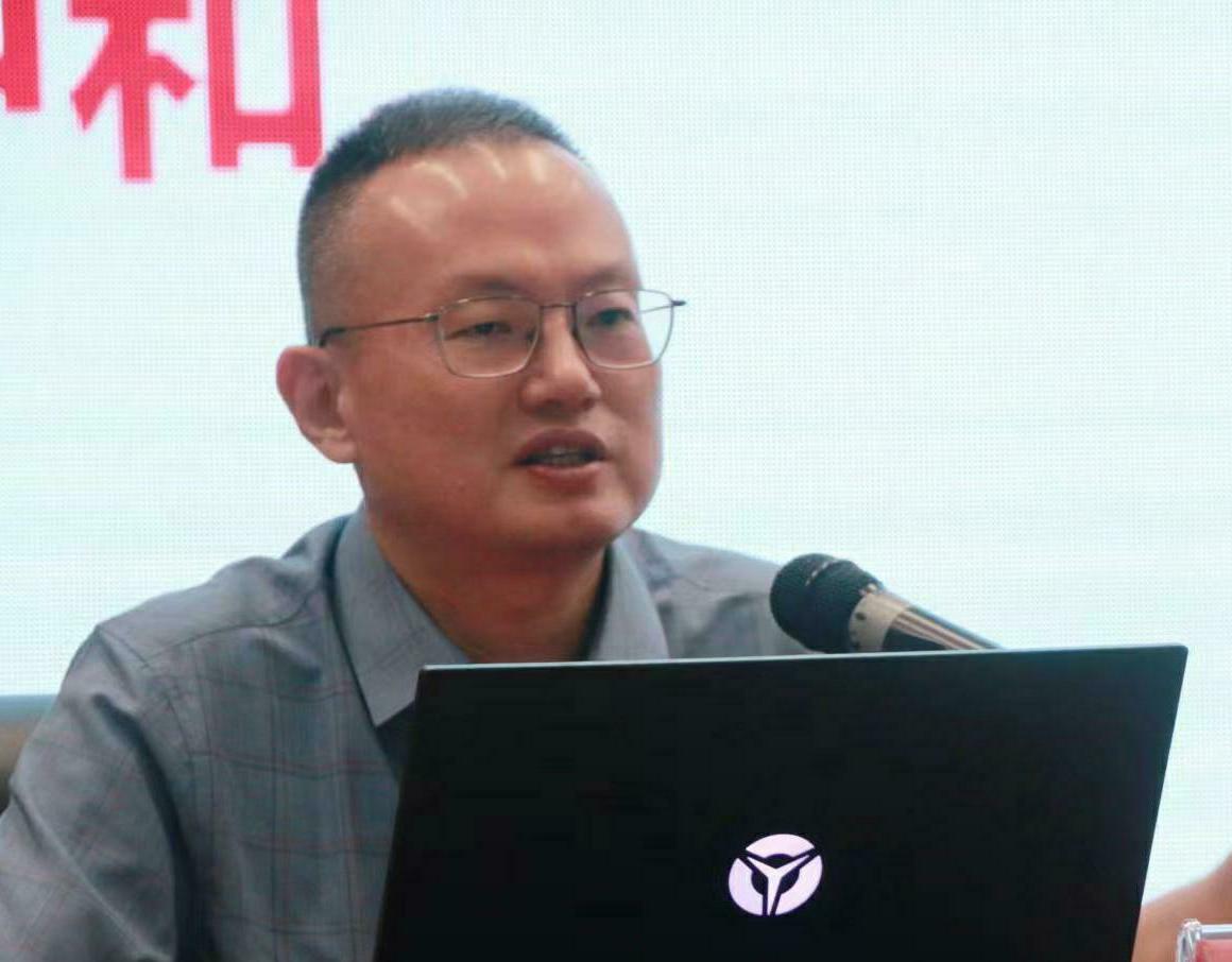 郑华副校长讲话22.jpg