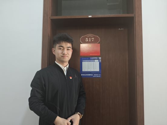 fcf834f8881f3a25d19f0cda51d17cd
